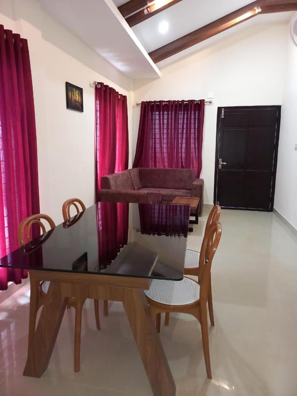Whiteflower Mountain Resort Perintalmanna Bagian luar foto